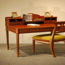 athena_desk