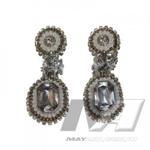 embroidered_earrings_2