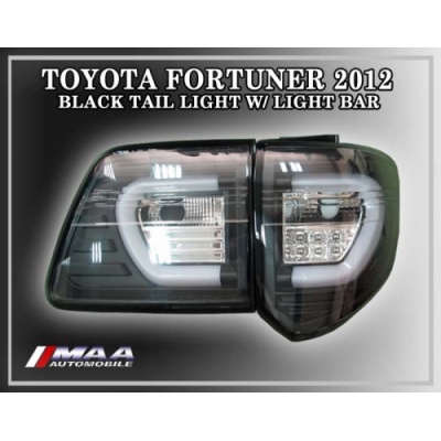 tail_light_fortuner_11