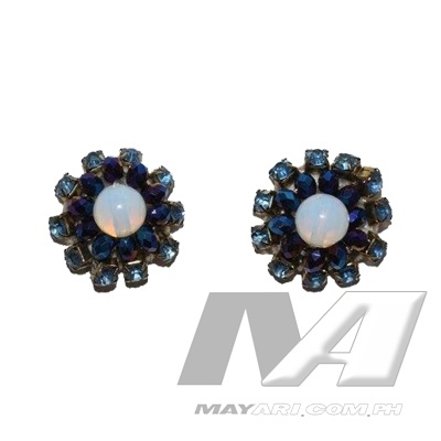 embroidered_earrings_small_stud